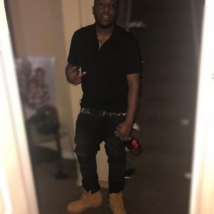 Meet your Posher, Bee